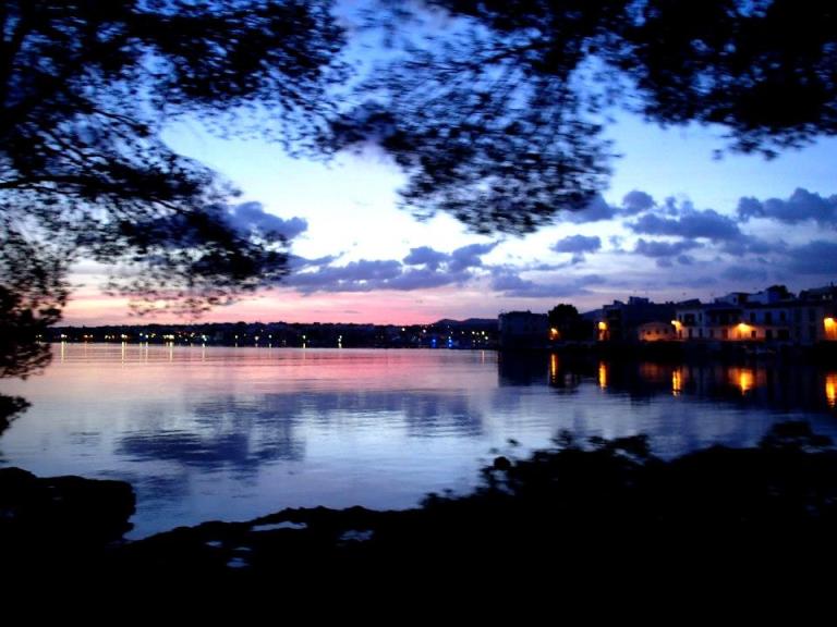 530850_10151371059169260_1274652820_n